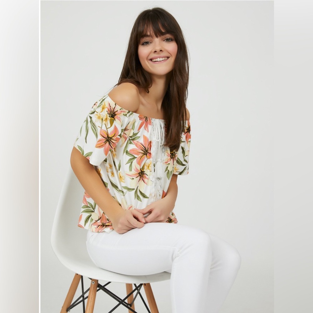 Floral Off-Shoulder Top